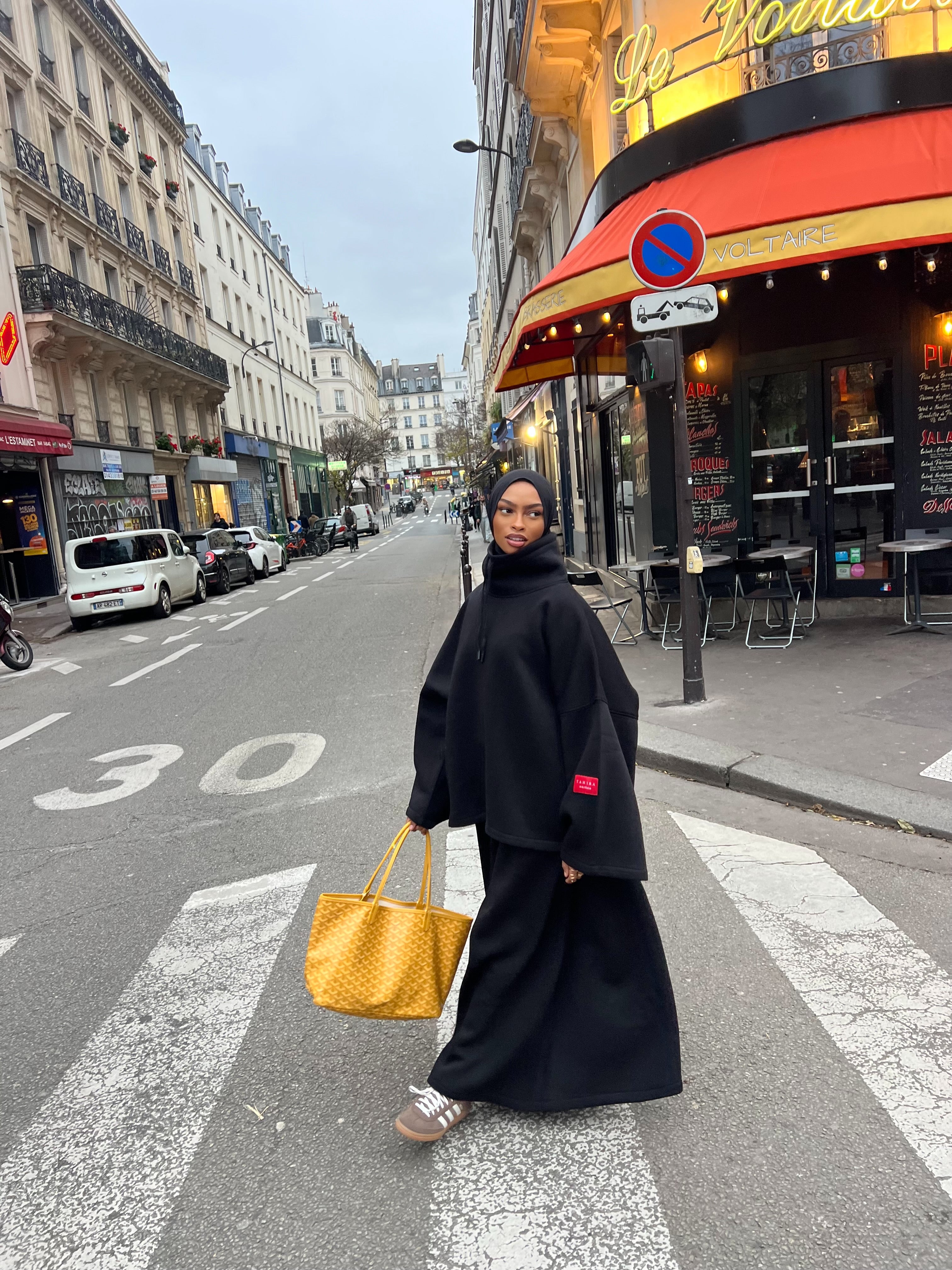 Ensemble Ayna Noir IT ( EN STOCK )