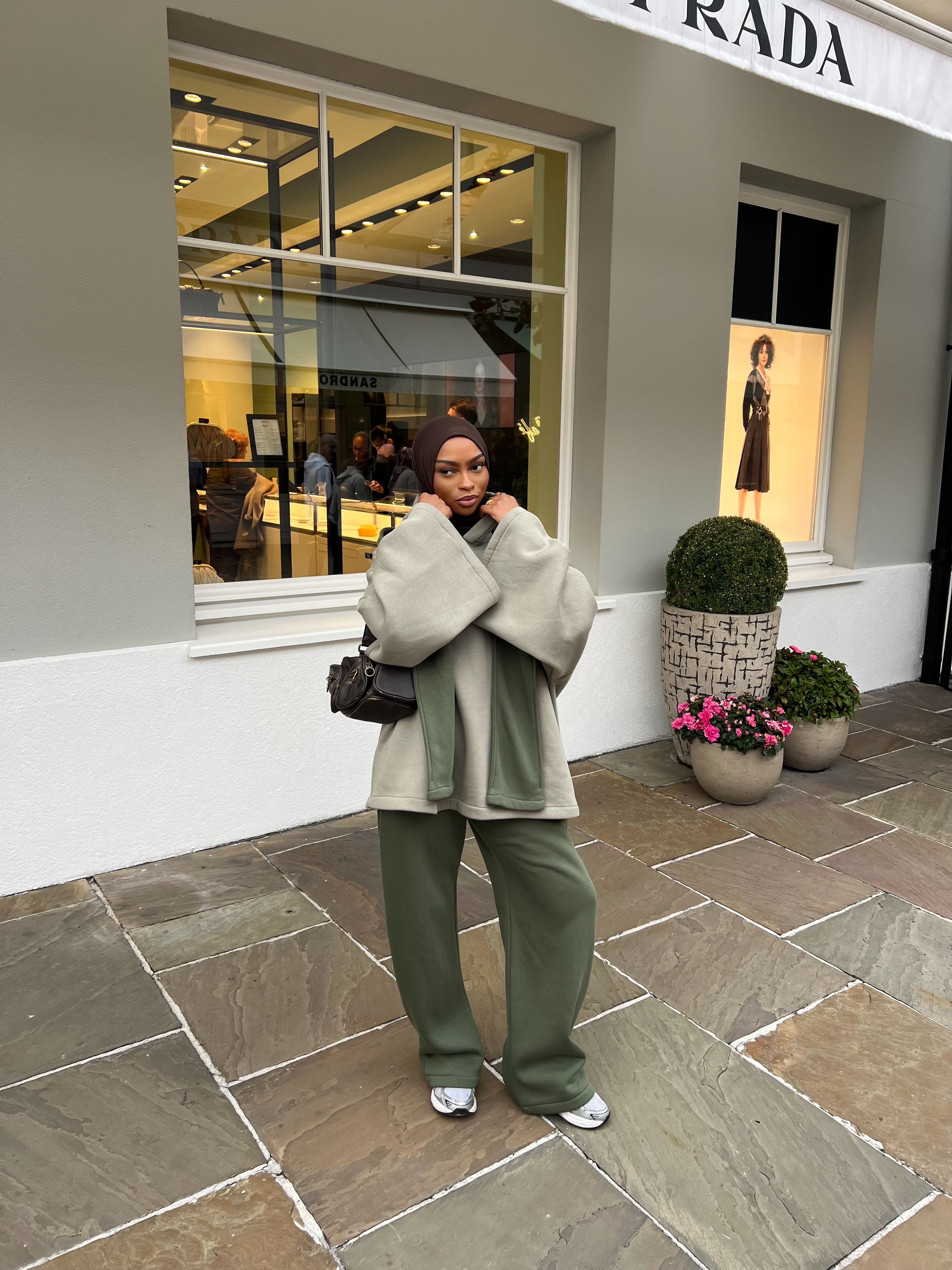 Set Aura Fit Kaki ( Pantalon et écharpe-capuche )