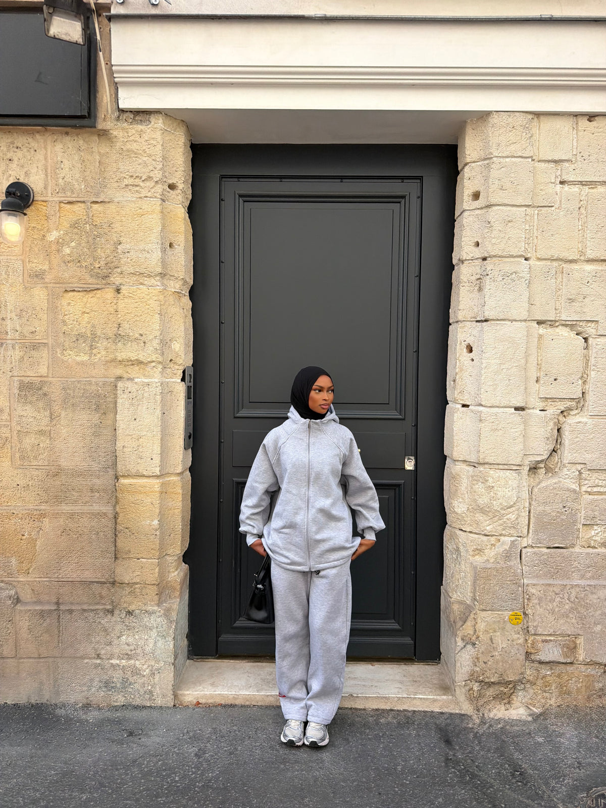 Ensemble Jogging Naya - Gris (Précommande 7 jours ouvrés)