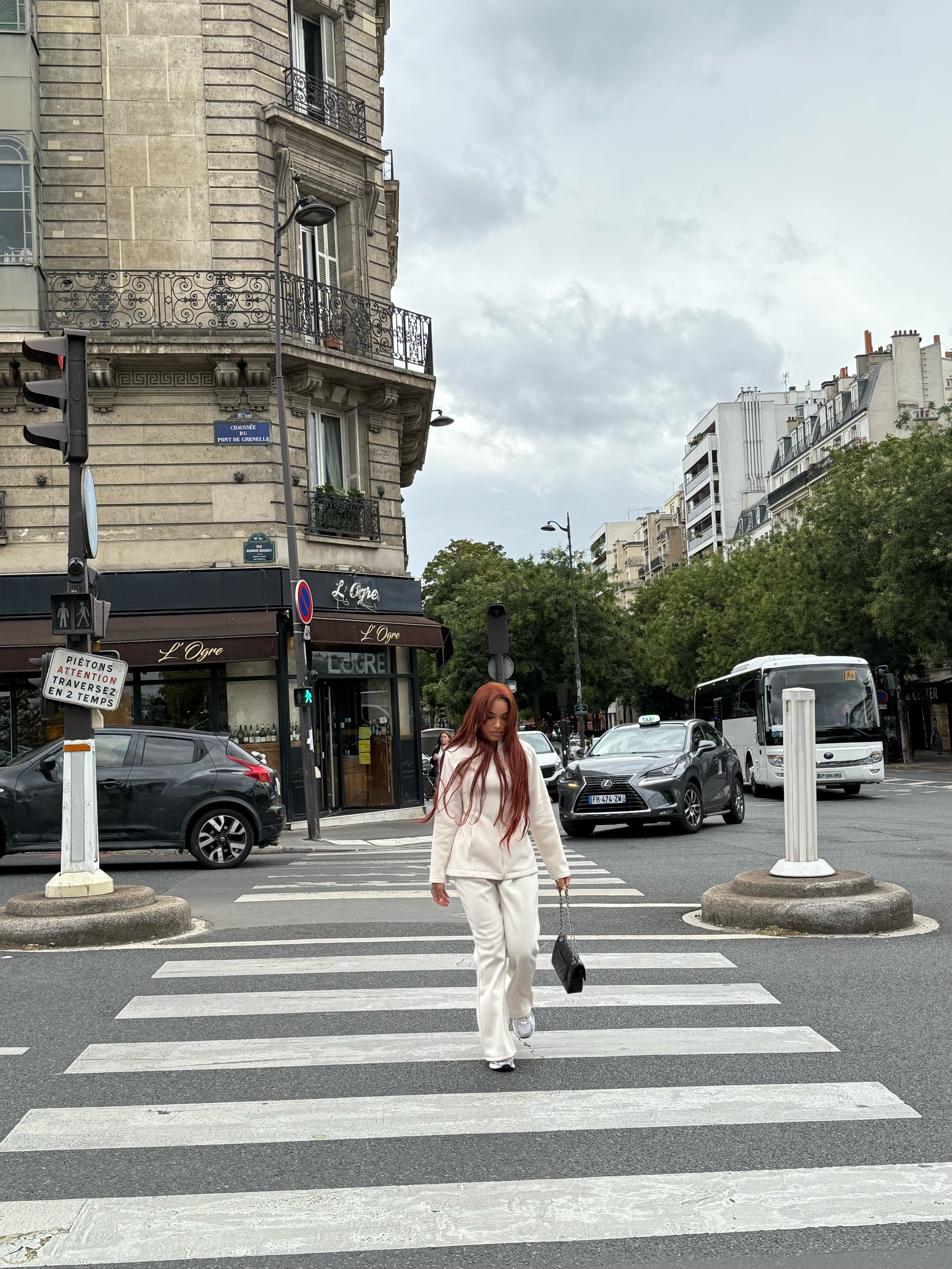 Ensemble Fit girly  Beige Collection fit