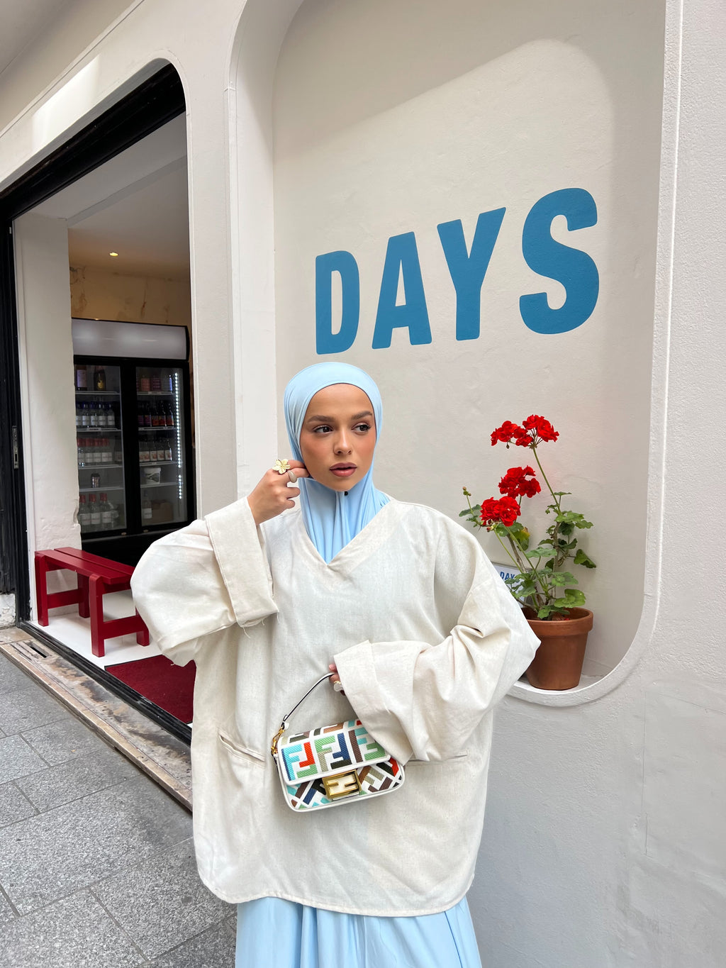 🧕🏻👗Standard bleu ciel  Set Jupe + Hijab jersey scuba premium Bleu ciel ( voir description**)