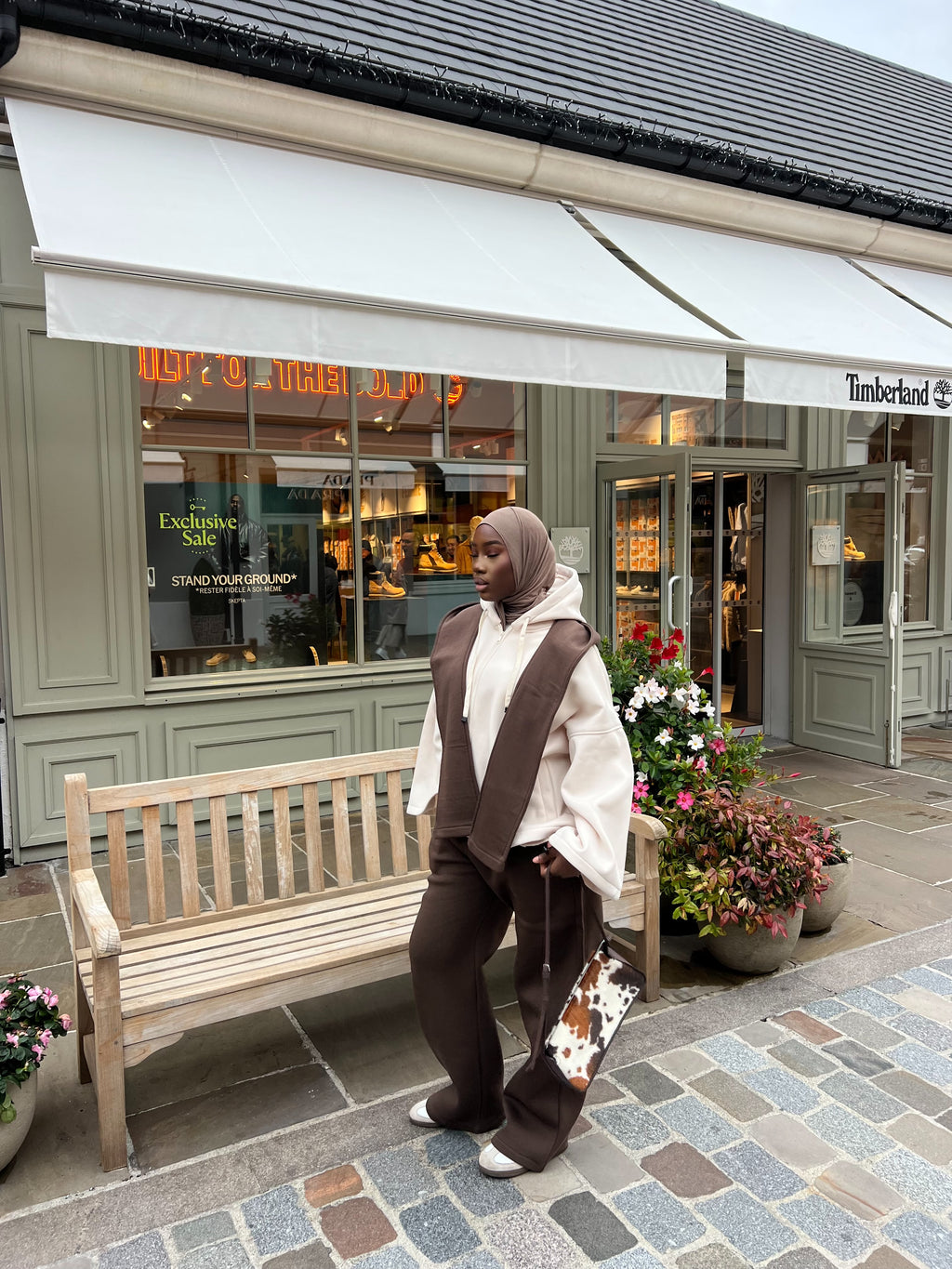 Set Aura Fit marron ( Pantalon et écharpe-capuche )