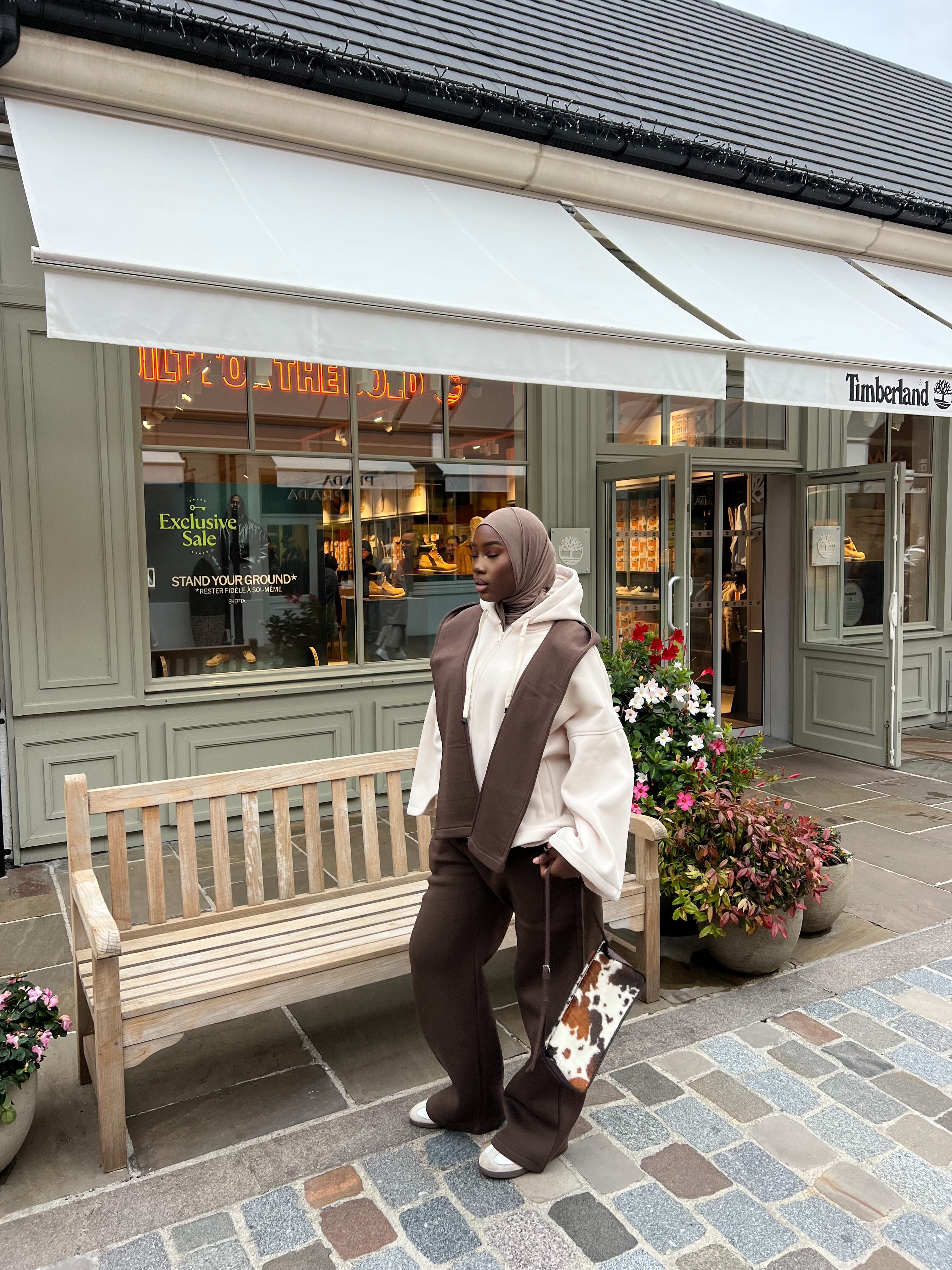 Set Aura Fit marron ( Pantalon et écharpe-capuche )