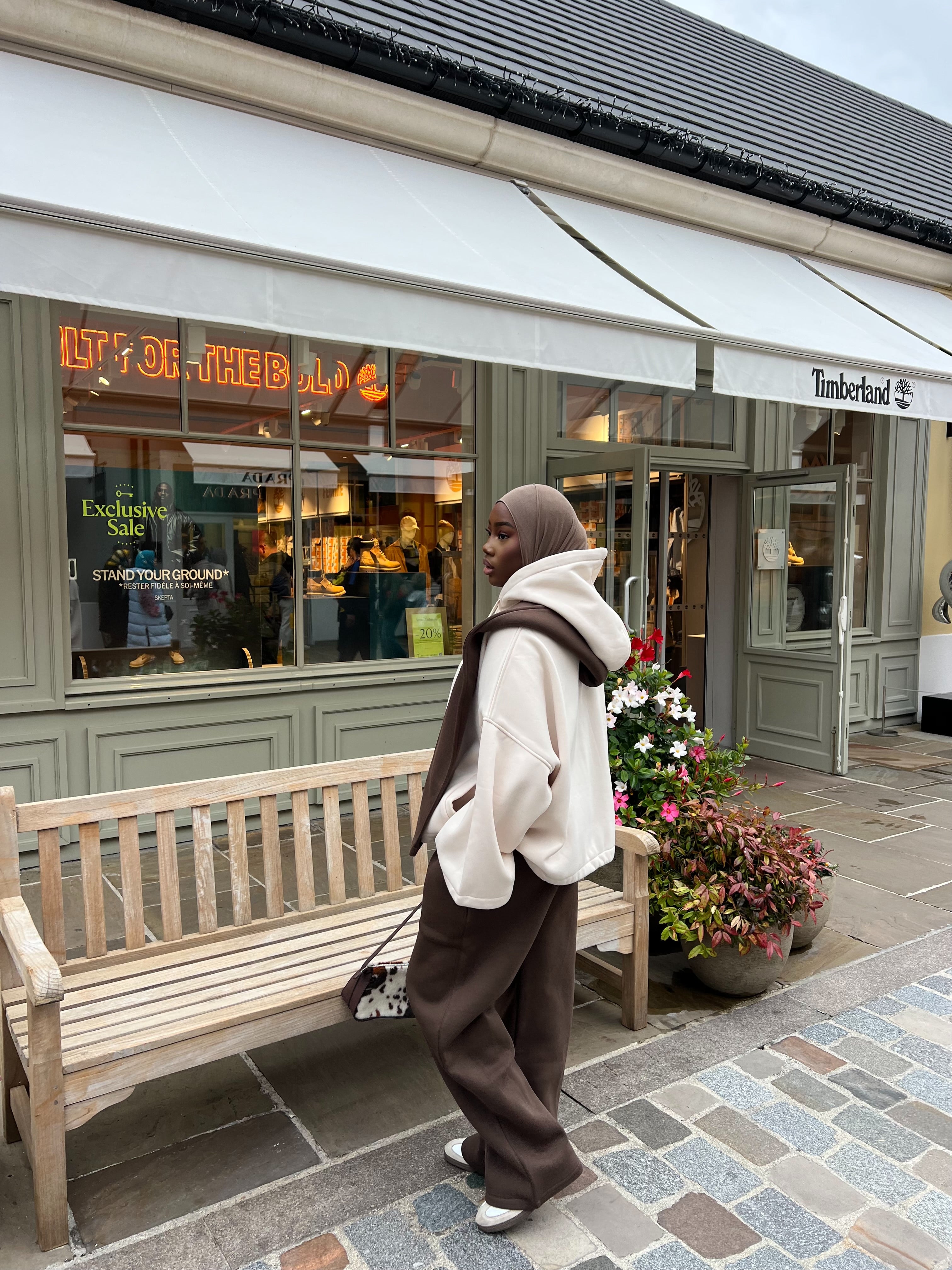 Set Aura Fit marron ( Pantalon et écharpe-capuche )