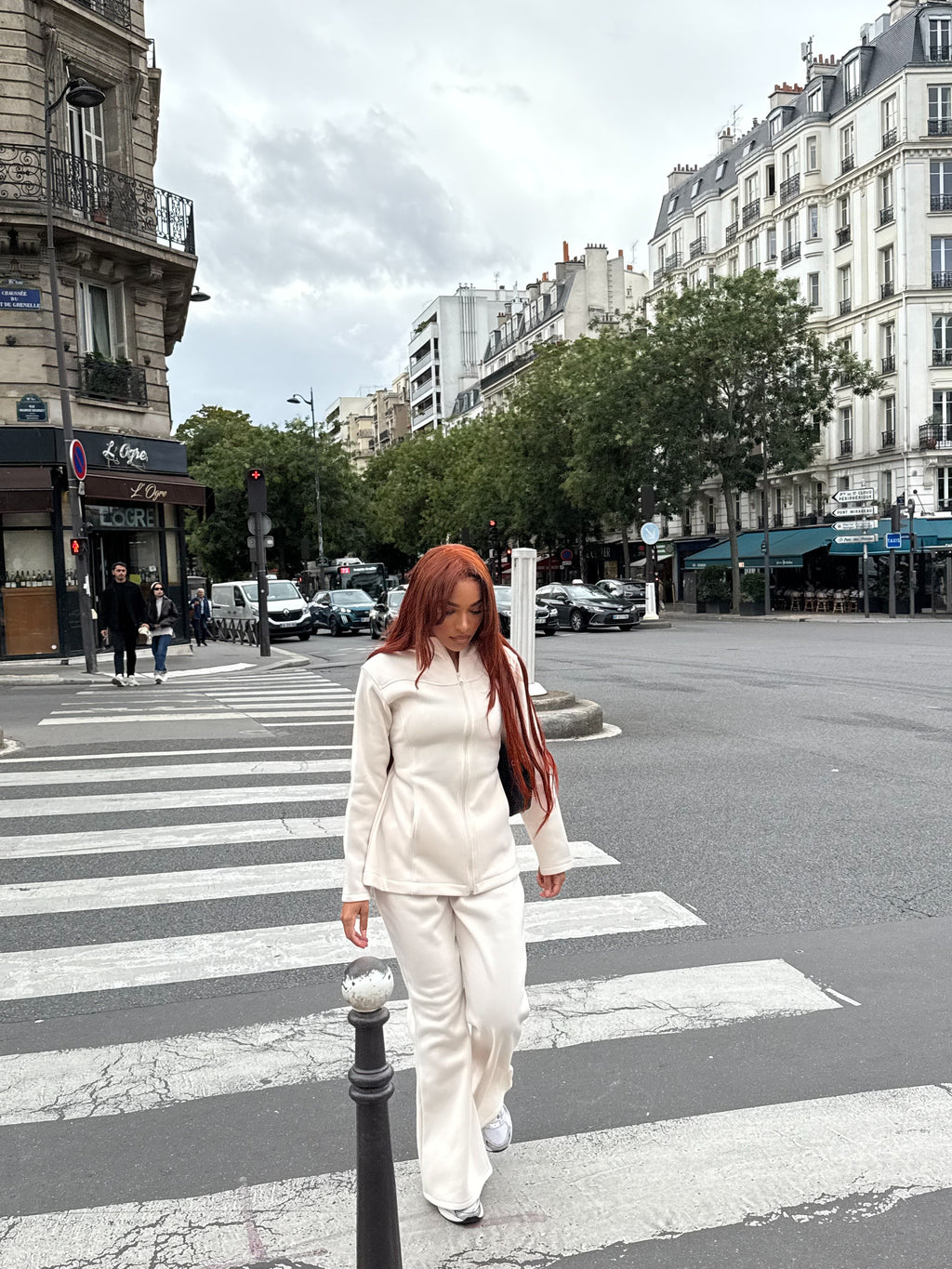 Ensemble Fit girly  Beige Collection fit