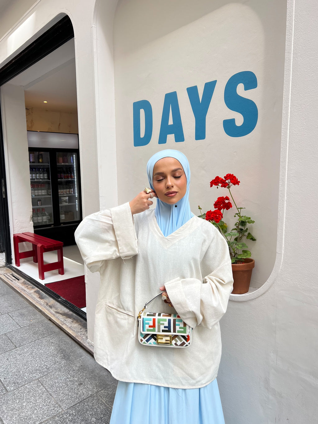 🧕🏻👗Standard bleu ciel  Set Jupe + Hijab jersey scuba premium Bleu ciel ( voir description**)