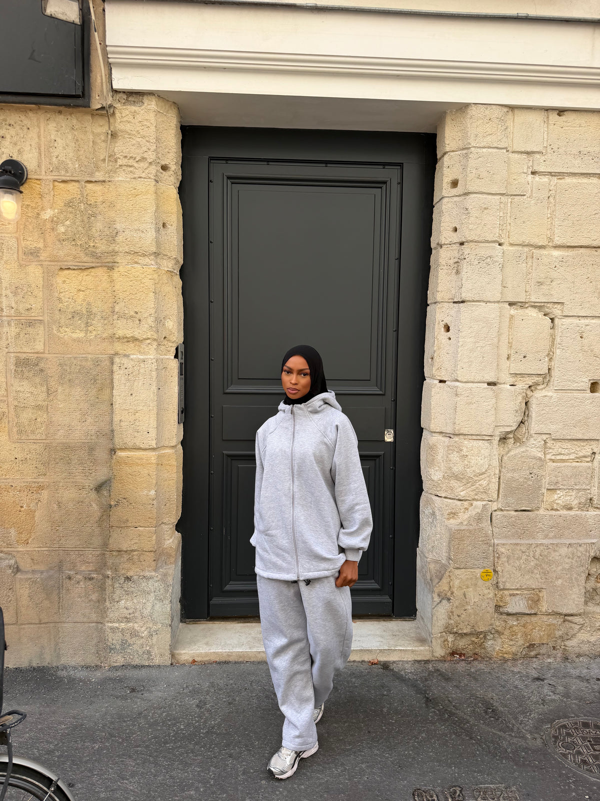 Ensemble Jogging Naya - Gris (Précommande 7 jours ouvrés)
