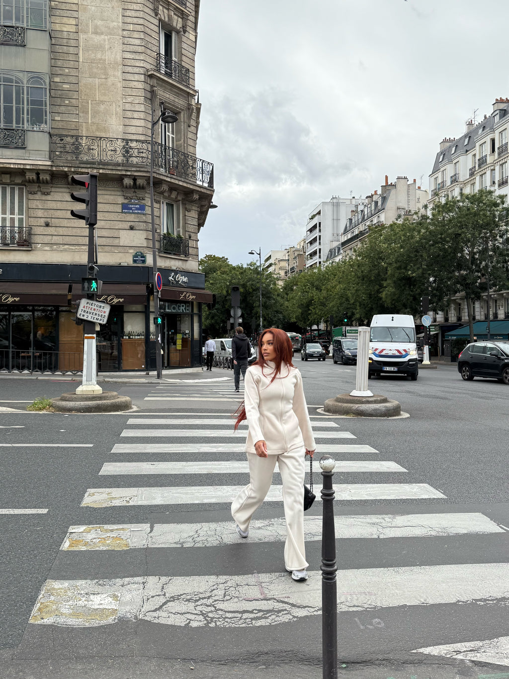 Ensemble Fit girly  Beige Collection fit