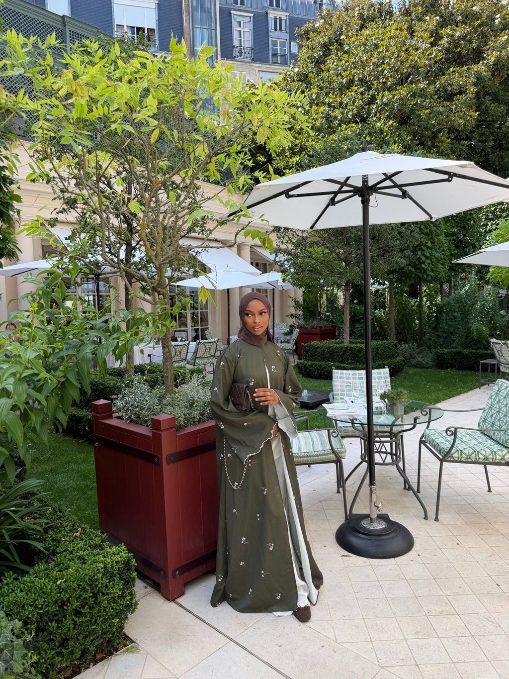 Abaya Nour Kaki - TAHIRA