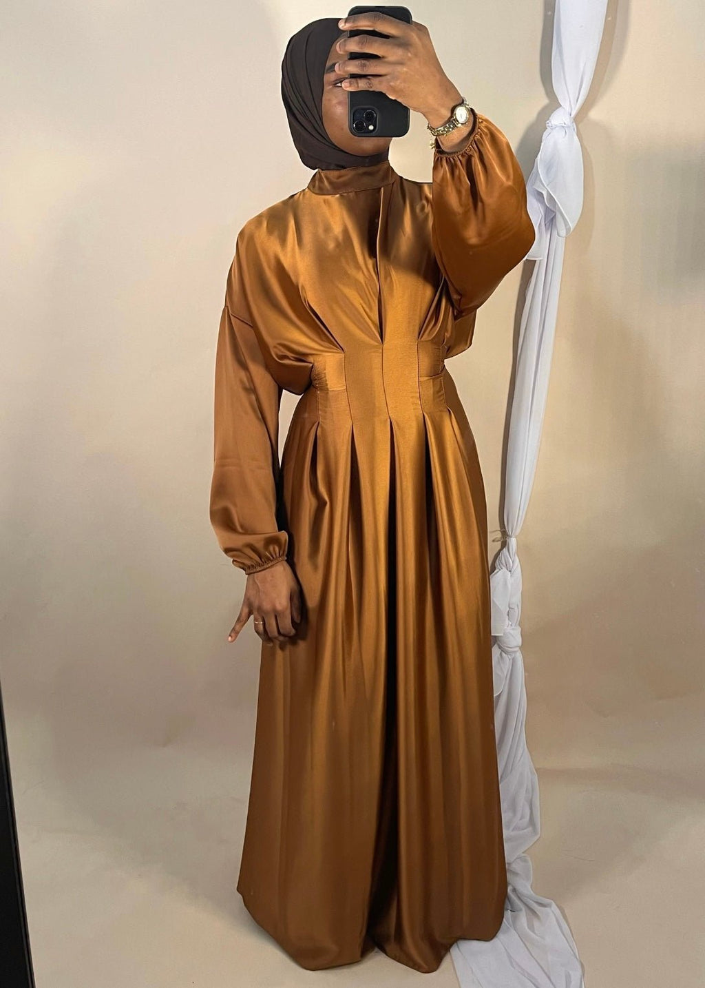 Abaya Satiné Elma - TAHIRA
