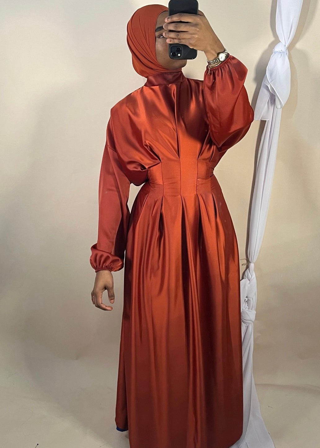 Abaya Satiné Elma - TAHIRA