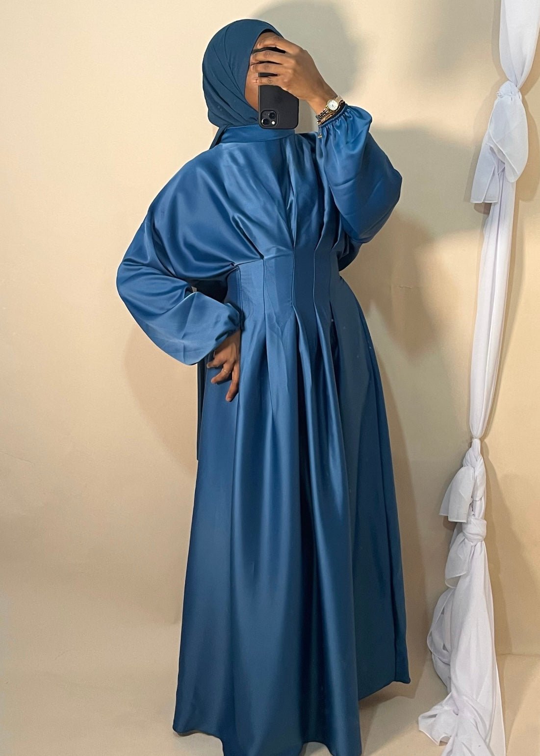 Abaya Satiné Elma - TAHIRA