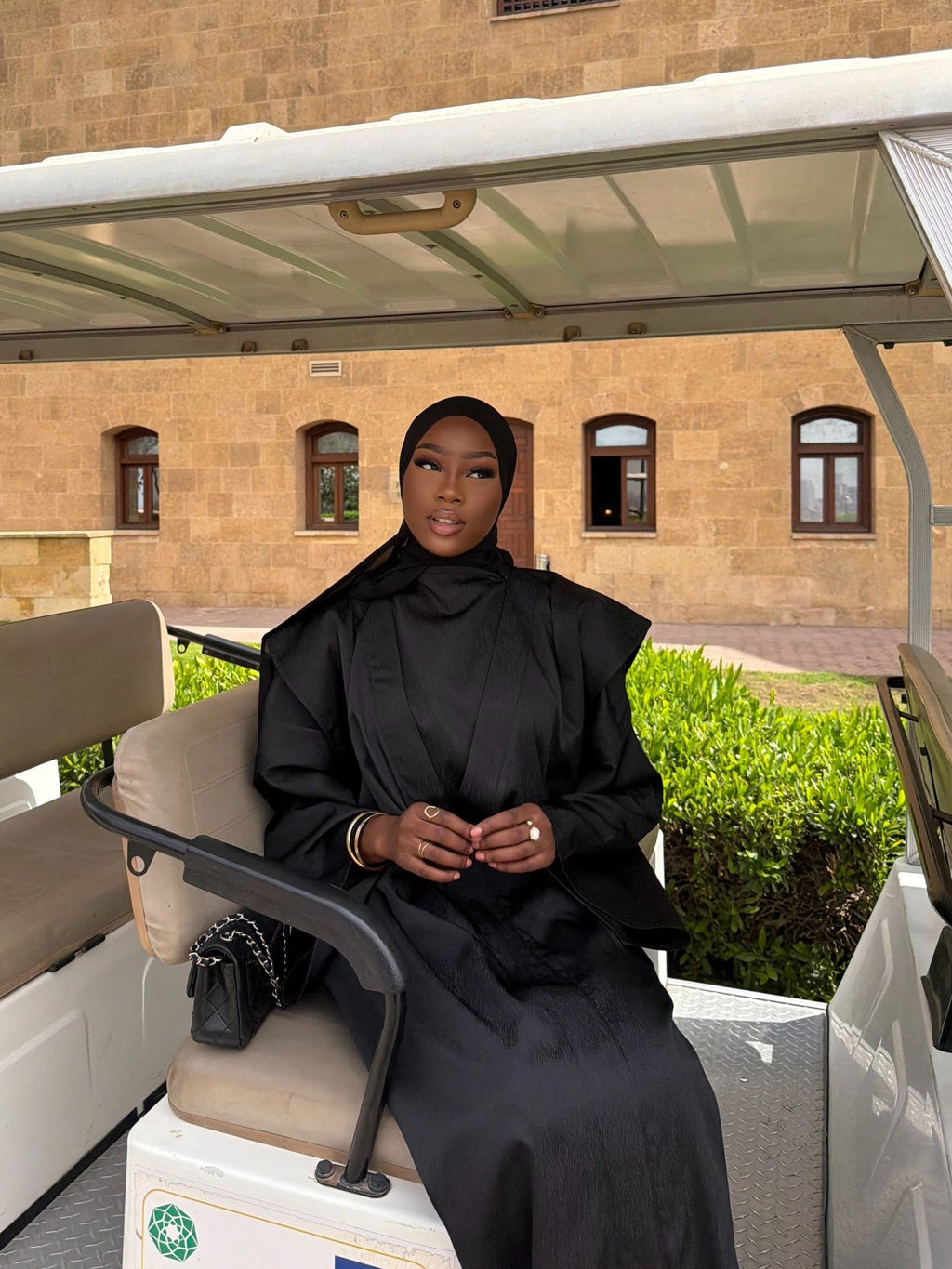 Abaya Tournesol Noir - TAHIRA