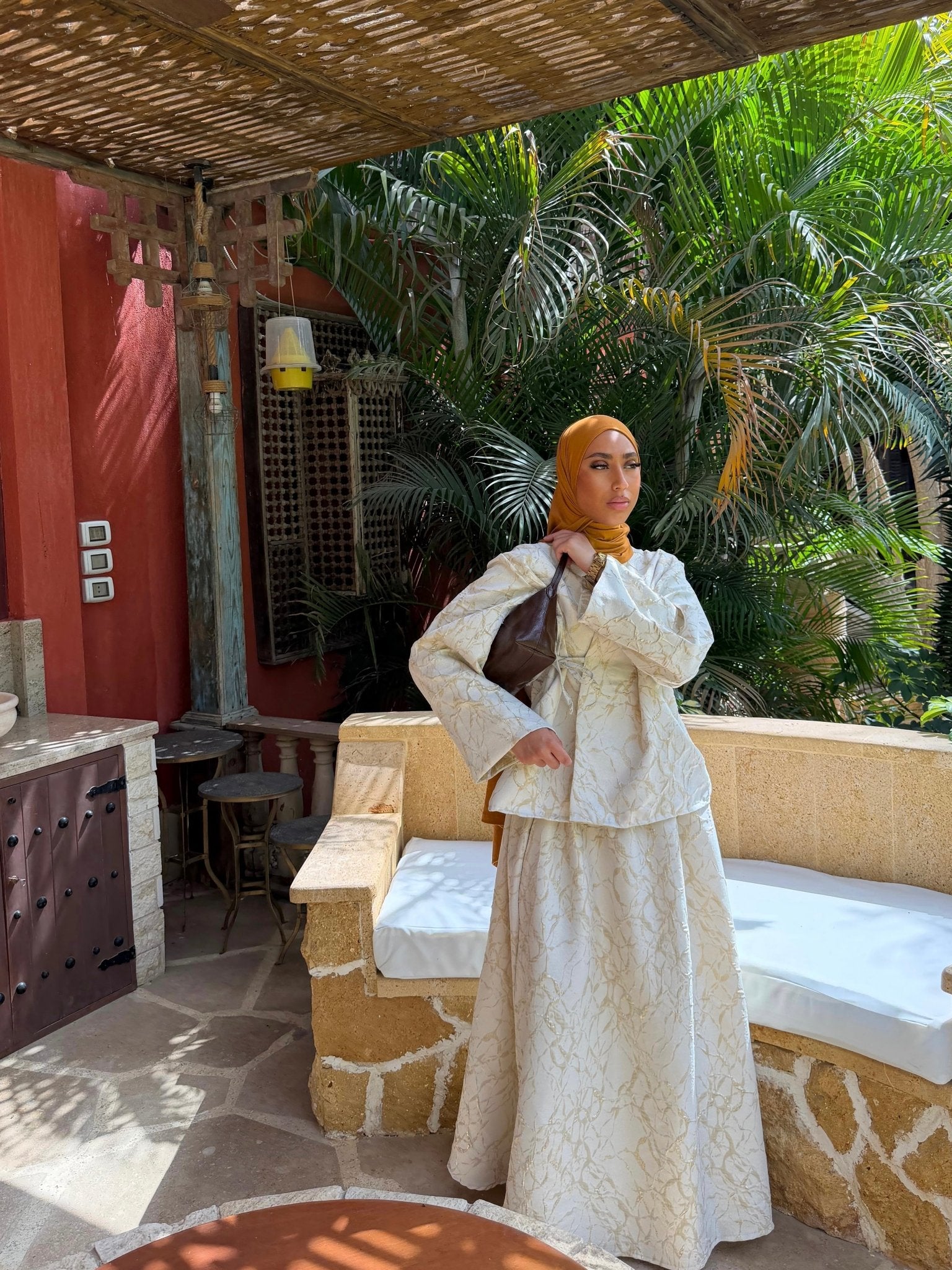 Ensemble Brocart Almeria Doré - TAHIRA