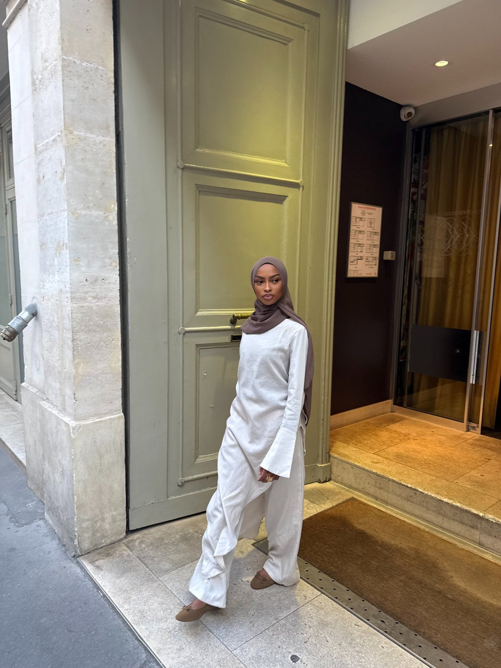 Ensemble Emi Beige - TAHIRA