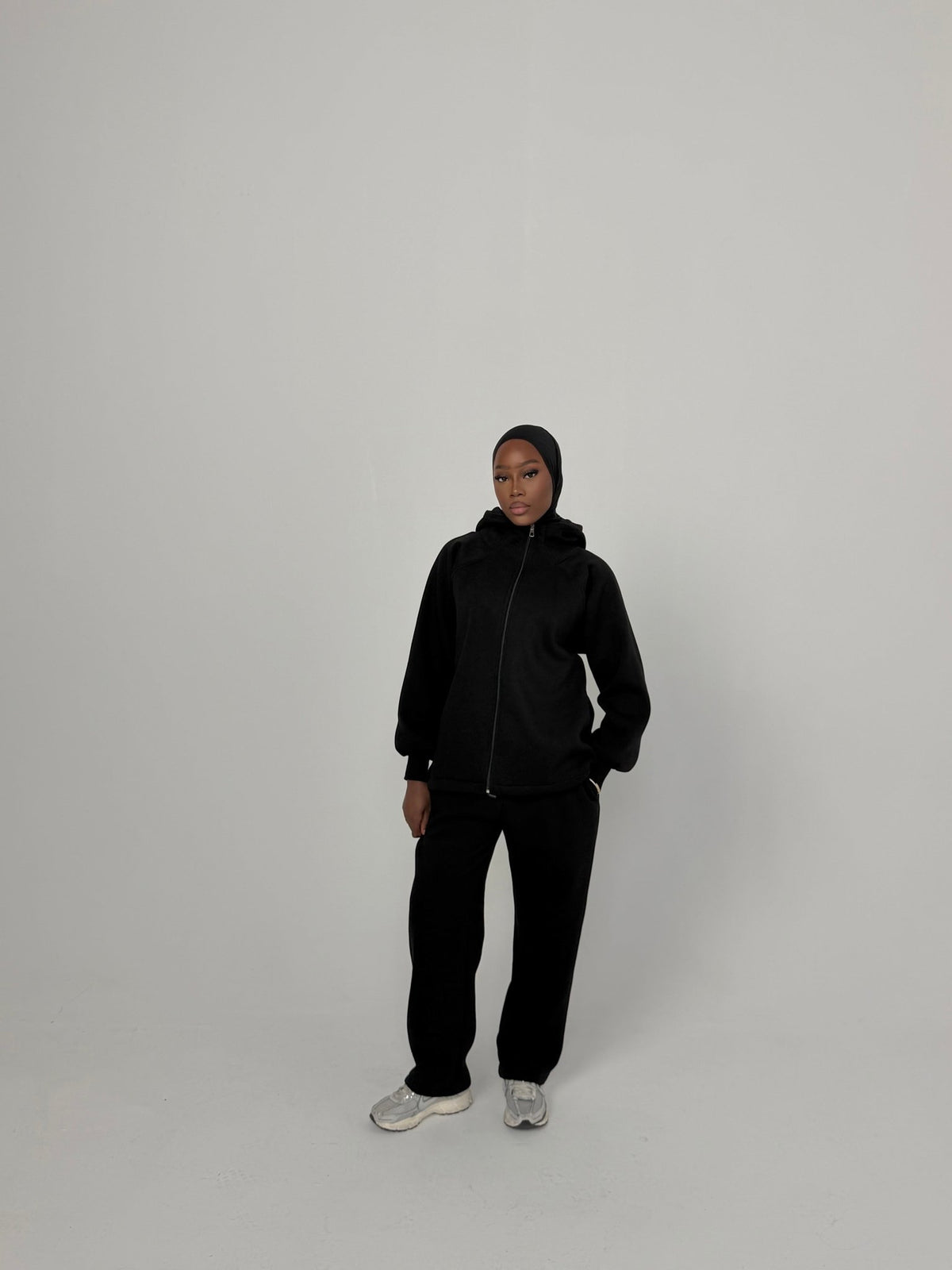 Ensemble Jogging Naya - Noir - TAHIRA