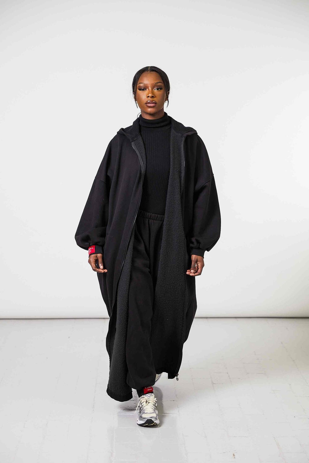 Ensemble Sweat Noir by Tahira - TAHIRA