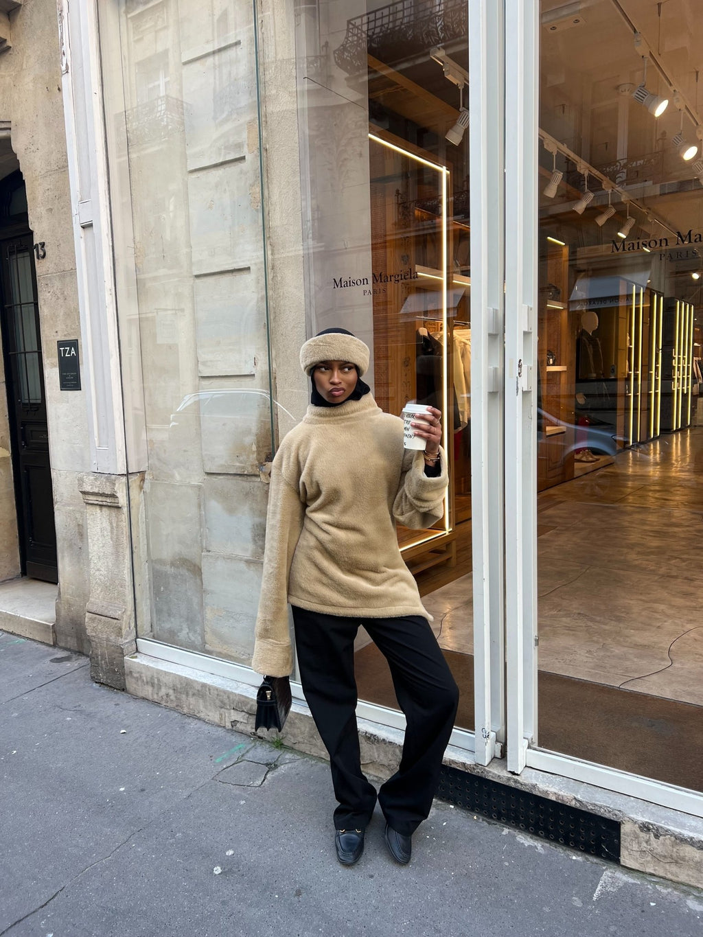 Ensemble Teddy Beige ( Fourrure et Pull ) - TAHIRA