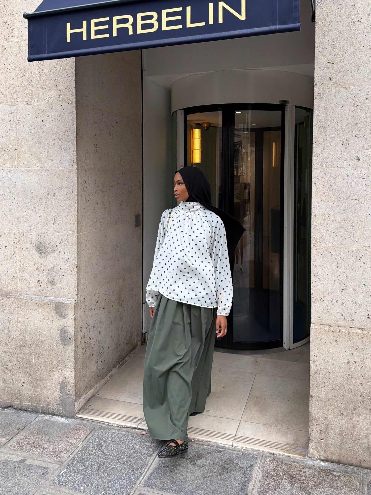 Haut Colette Blanc (Pois Noirs) - TAHIRA
