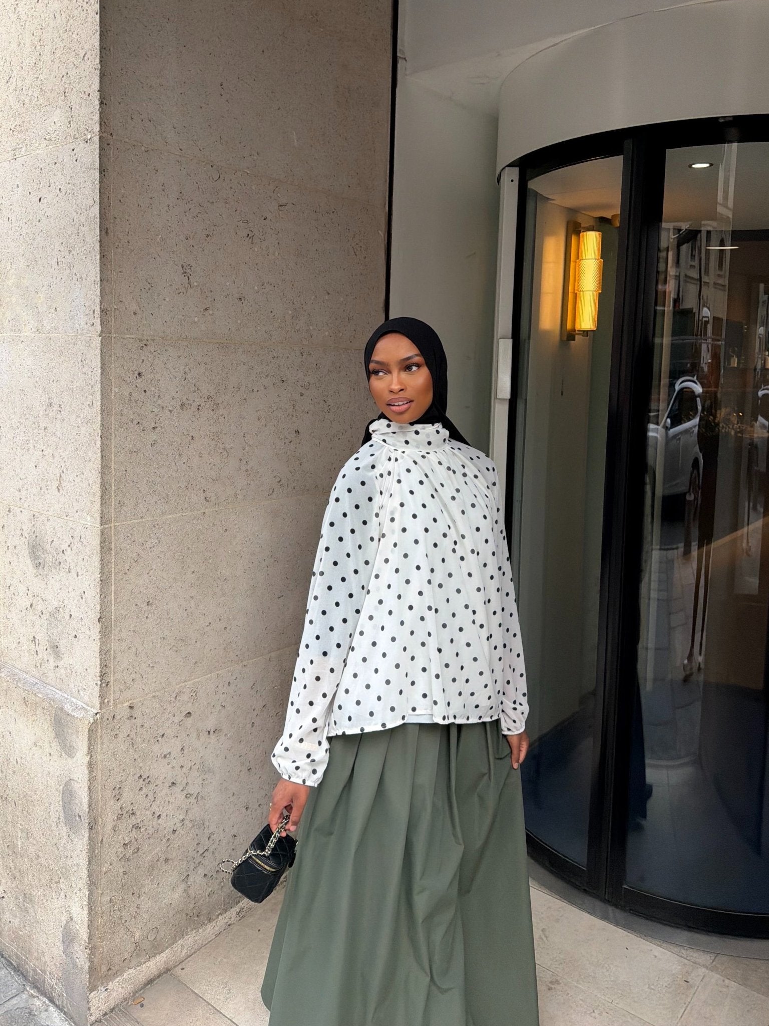 Haut Colette Blanc (Pois Noirs) - TAHIRA