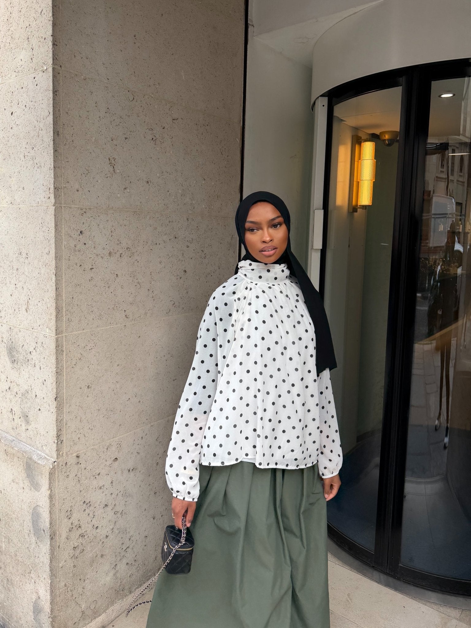 Haut Colette Blanc (Pois Noirs) - TAHIRA