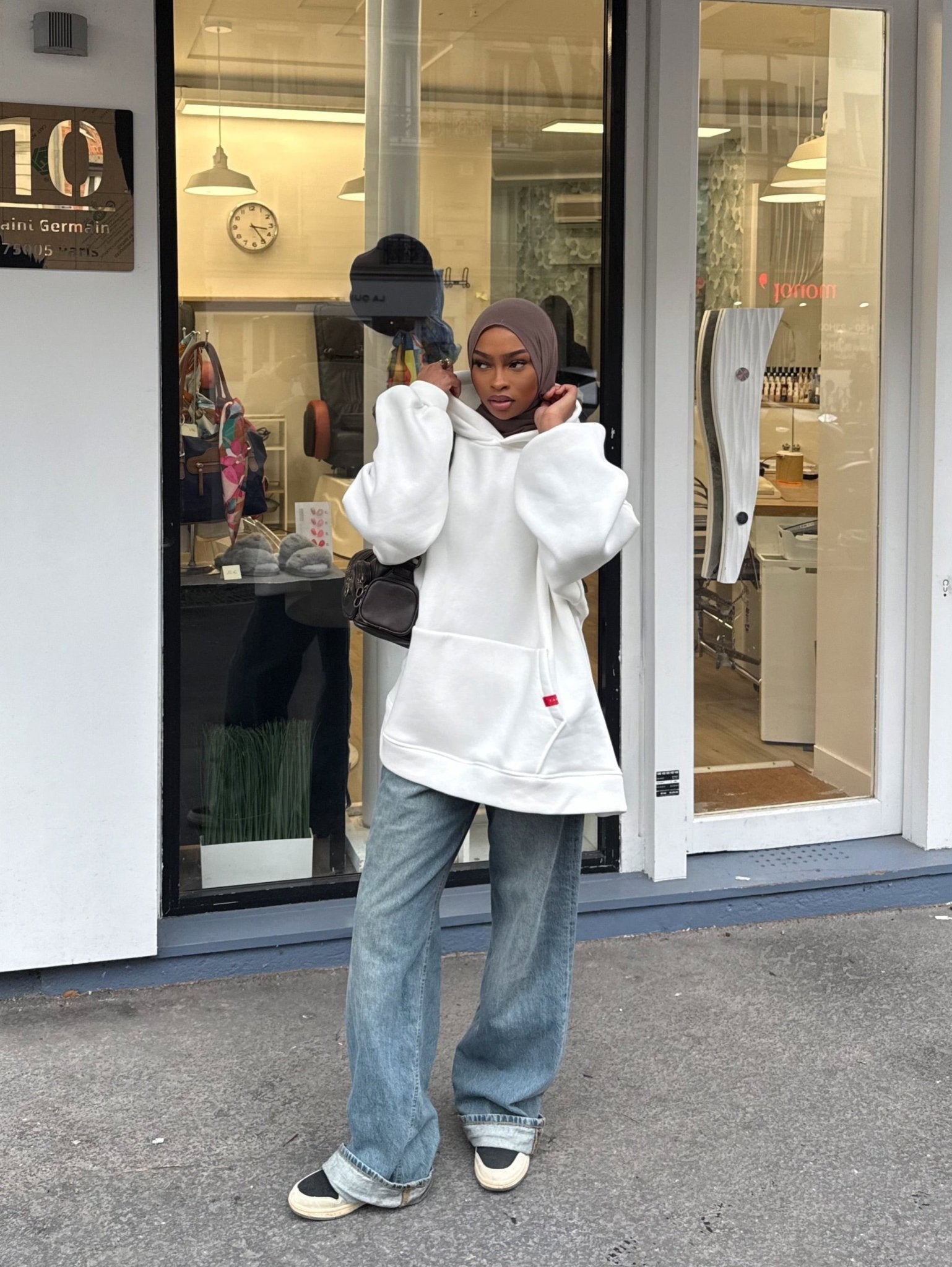 Hoodie Oversize Off White - TAHIRA