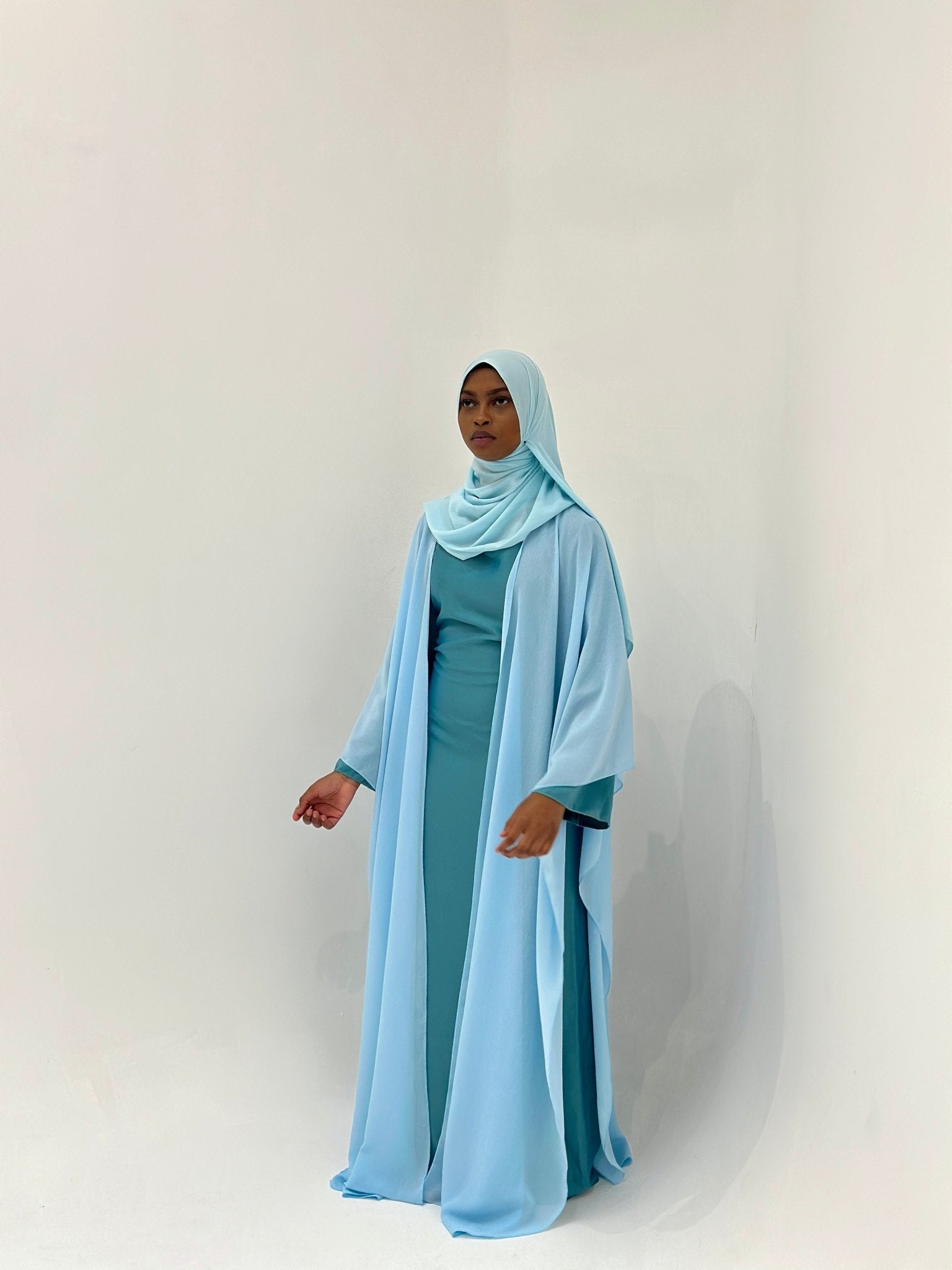Kimono en Crêpe Phillipine Bleu Ciel - TAHIRA