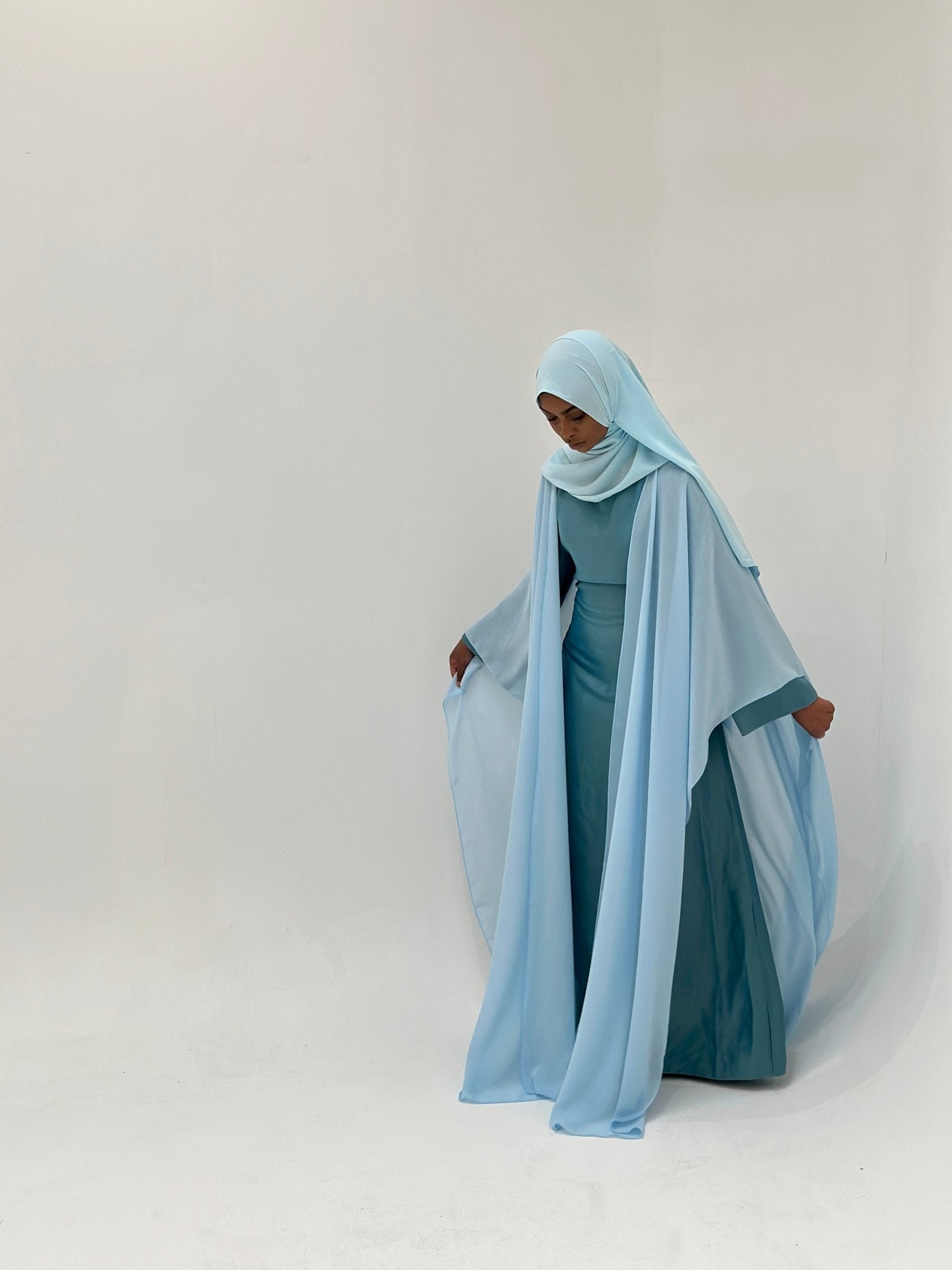 Kimono en Crêpe Phillipine Bleu Ciel - TAHIRA