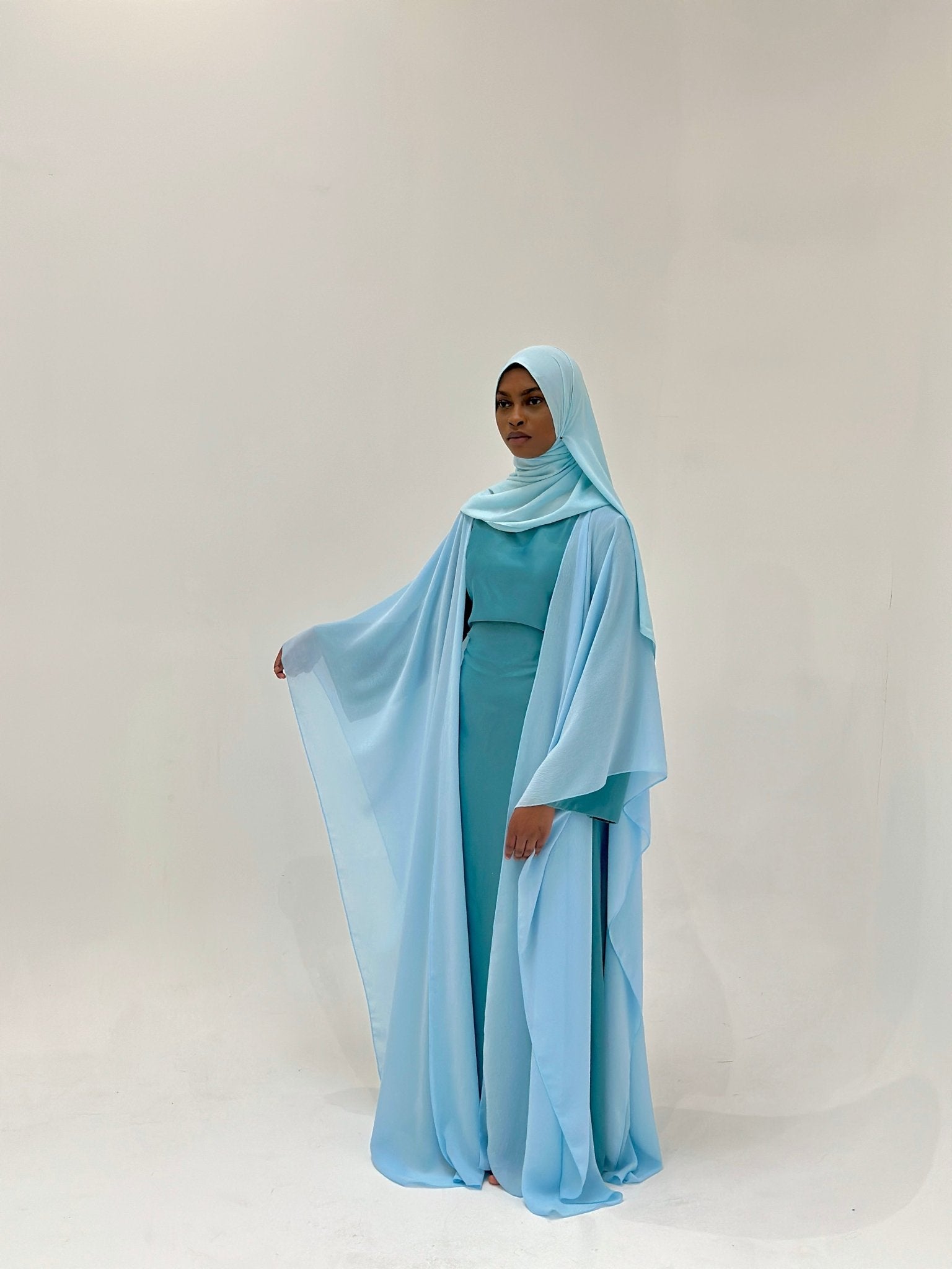 Kimono en Crêpe Phillipine Bleu Ciel - TAHIRA