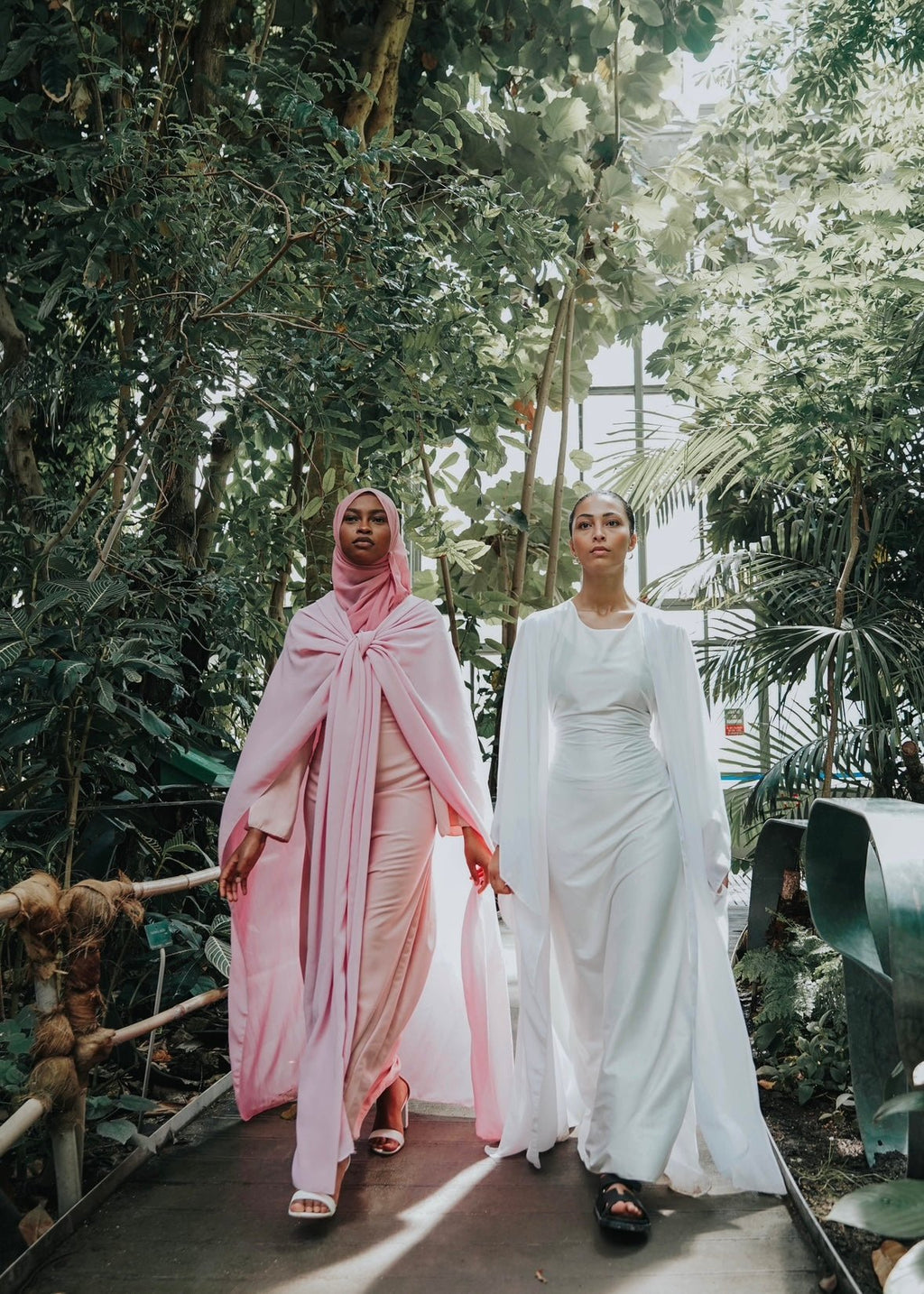 Kimono en Crêpe Phillipine Rose - TAHIRA