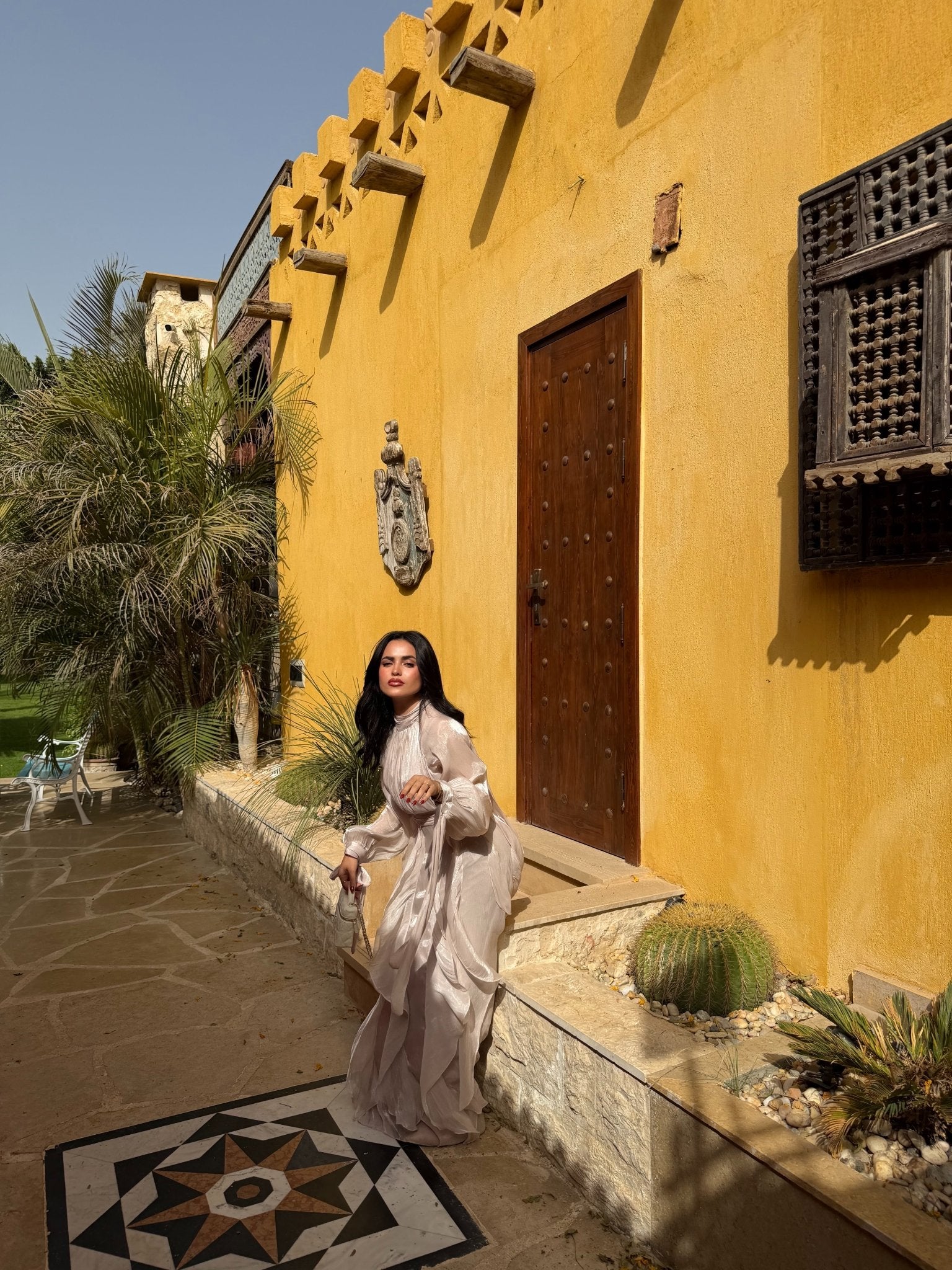 Robe Arabella Beige - TAHIRA