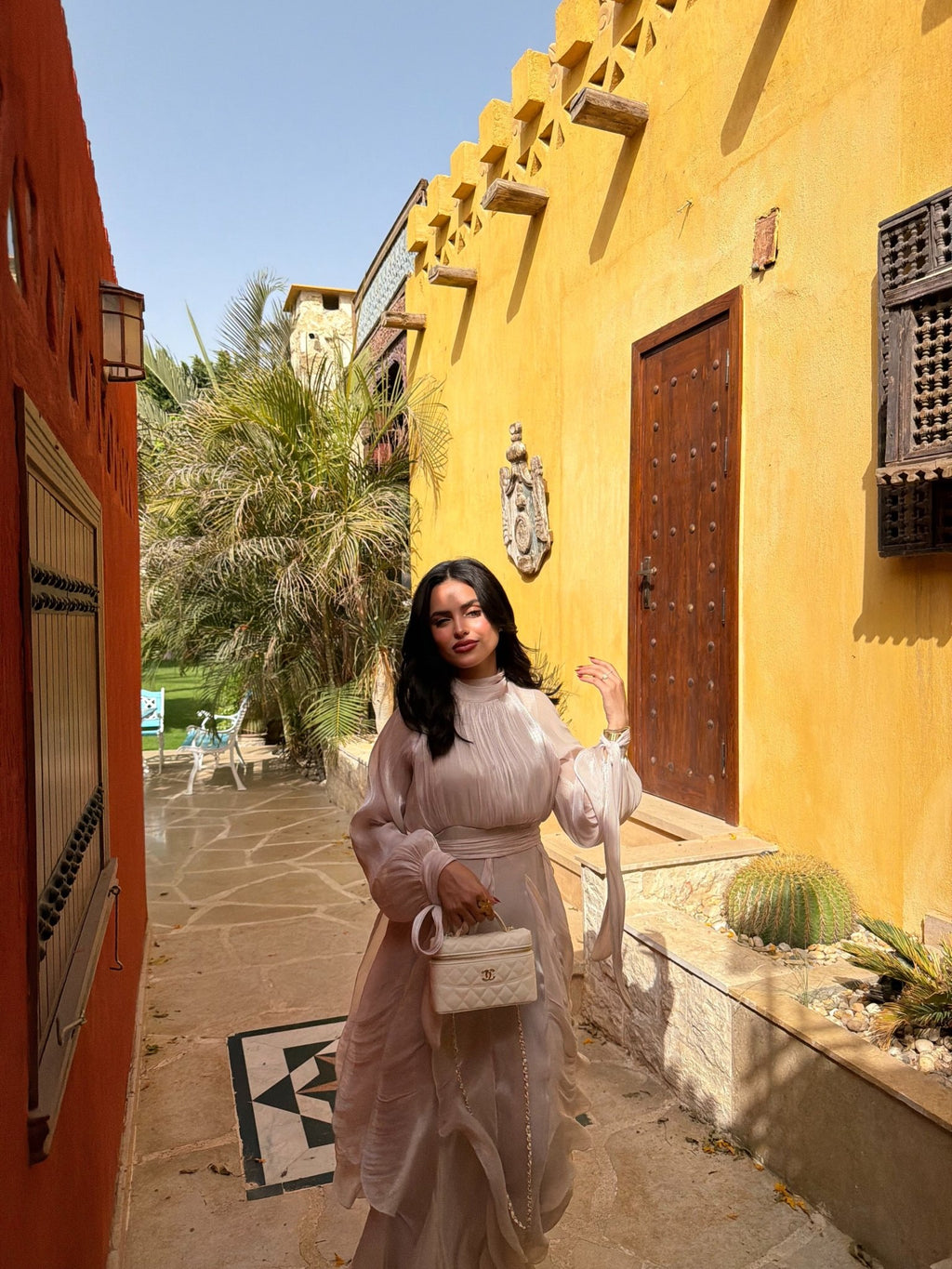 Robe Arabella Beige - TAHIRA