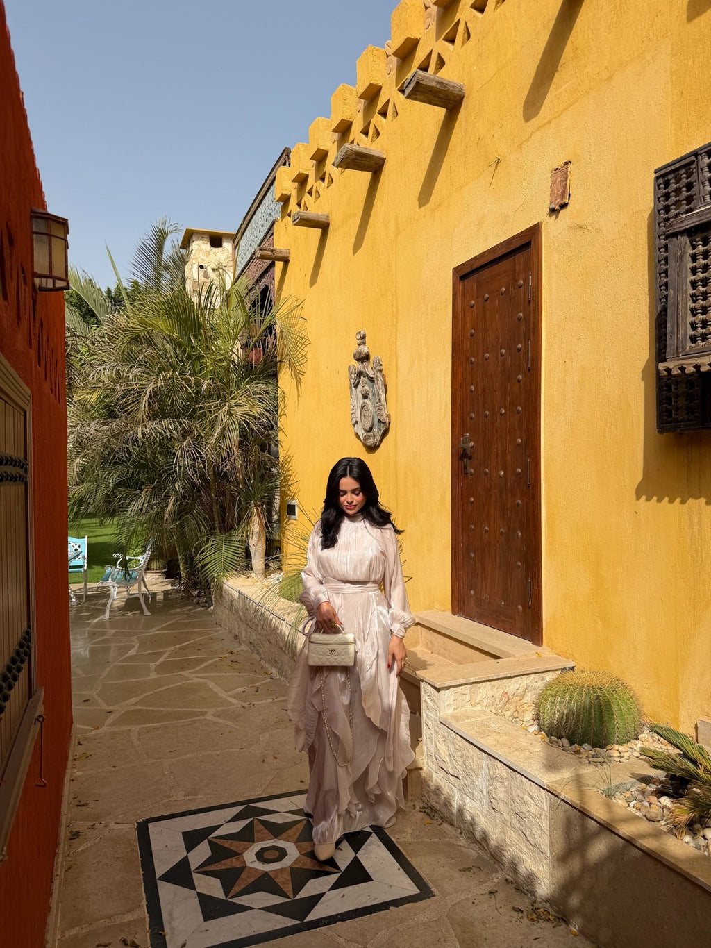 Robe Arabella Beige - TAHIRA