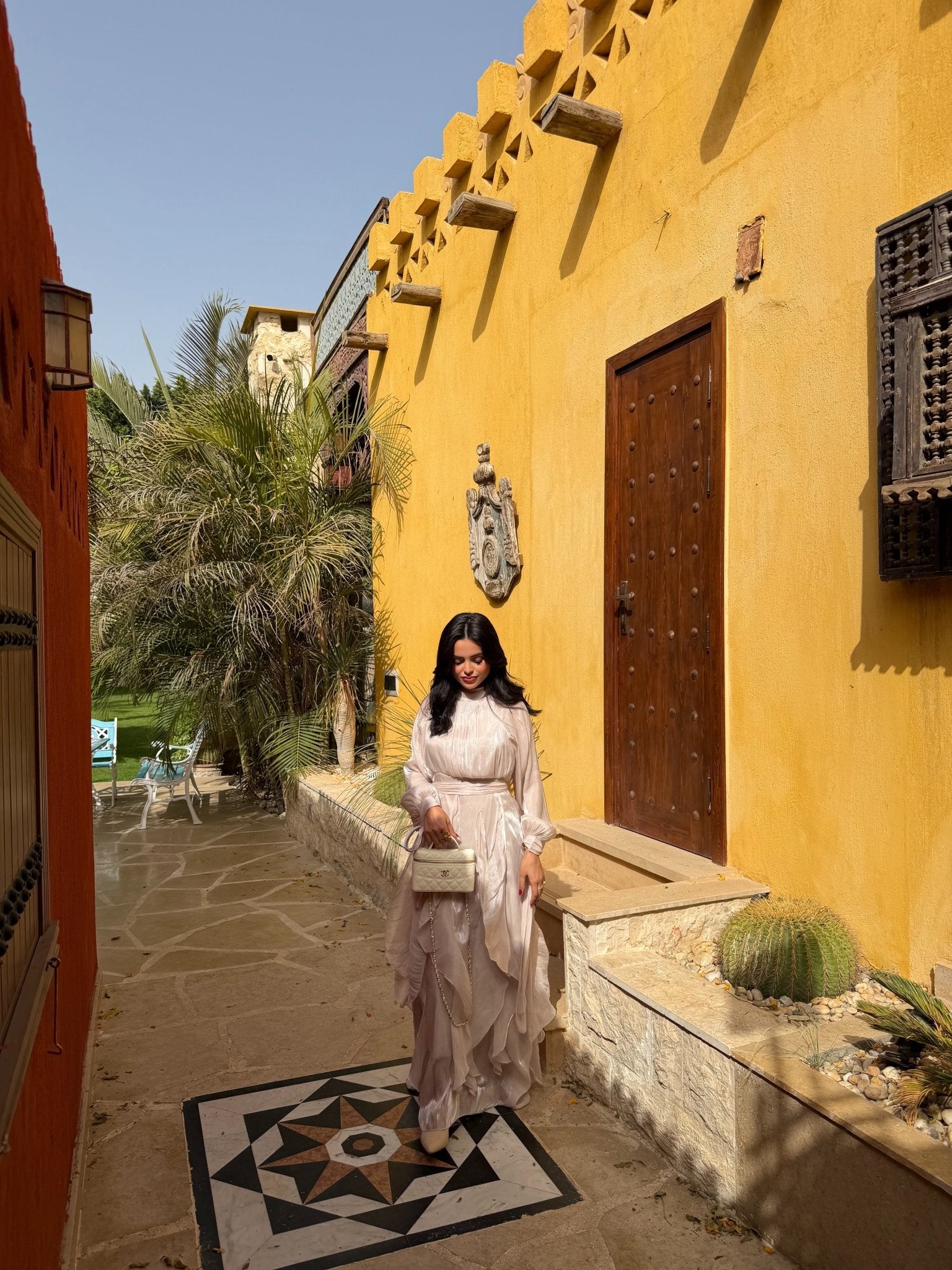 Robe Arabella Beige - TAHIRA