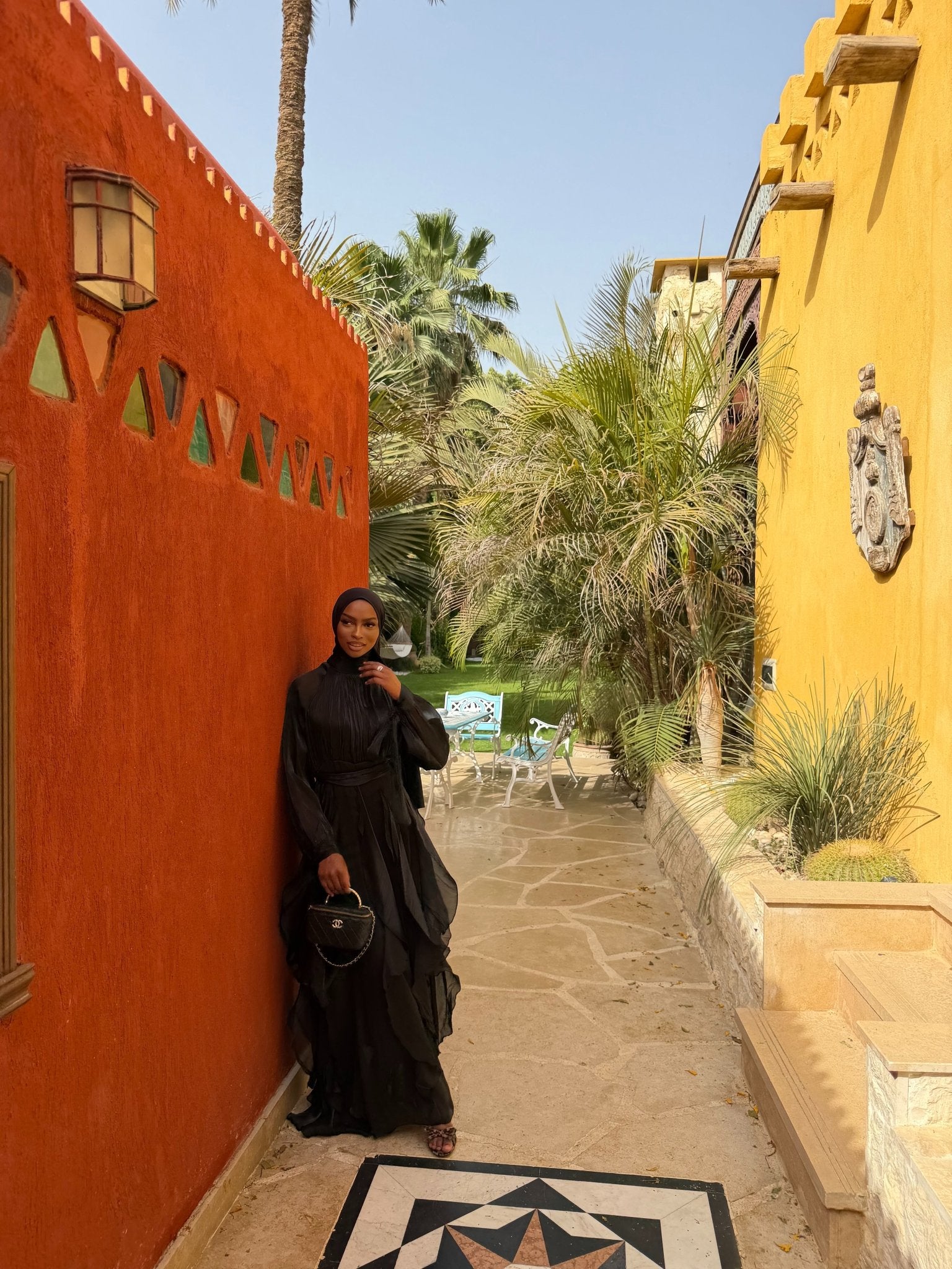 Robe Arabella Noir - TAHIRA