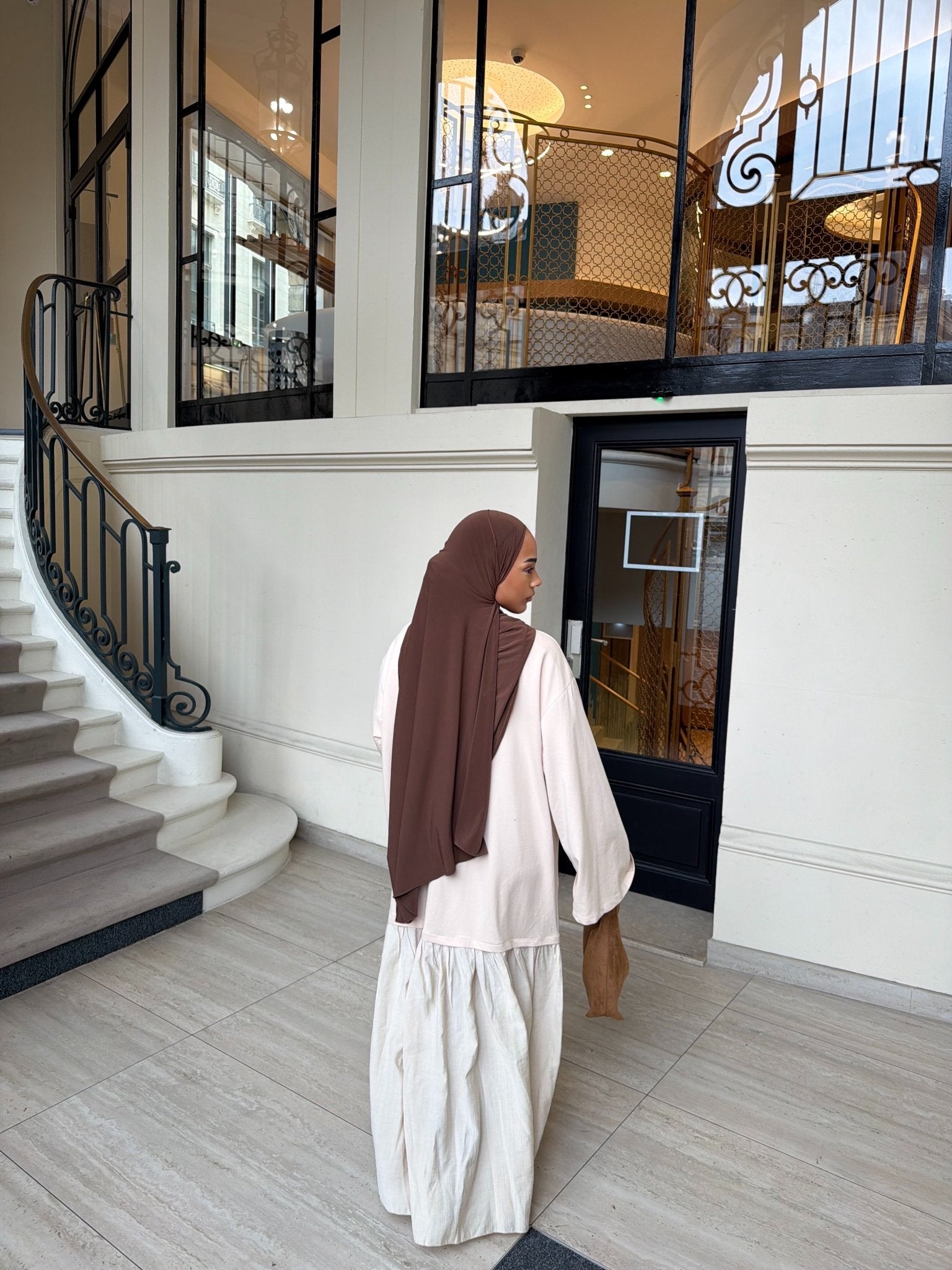 Robe Vayana Beige - TAHIRA